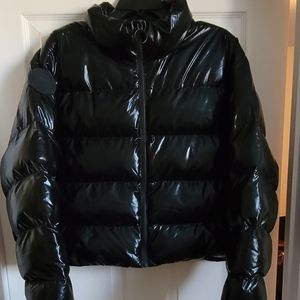 Fabletics Wander Puffer Jacket
